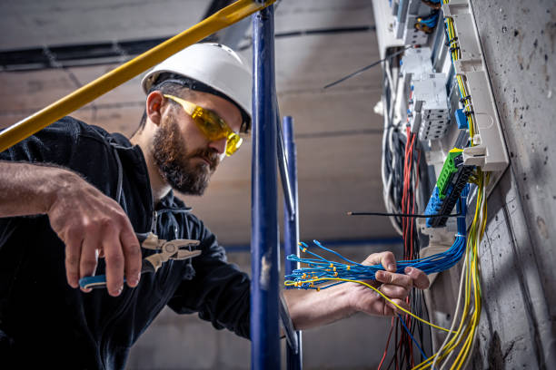 Professional Electrician in Bayou Cane, LA